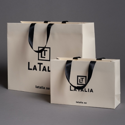 Custom Luxury Gift Garment Paper Shopping Bags With Logo Print