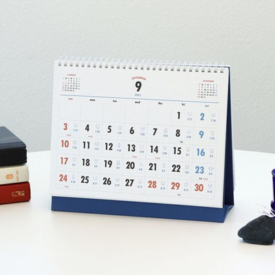 Custom Printing Art Paper Mini 2024 Desk Calendar