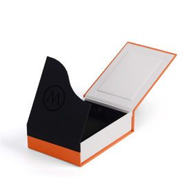 Small Magnetic Closure Gift Box With EVA Insert ，Cardboard Jewelry Boxes