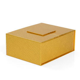 Gold Magnetic Closure Gift Box , Rectangle Flip Top Gift Boxes With Magnetic Catch