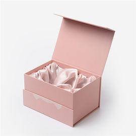 Pink Paper Gift Boxes With Magnetic Catch / Jewelry Cardboard Box